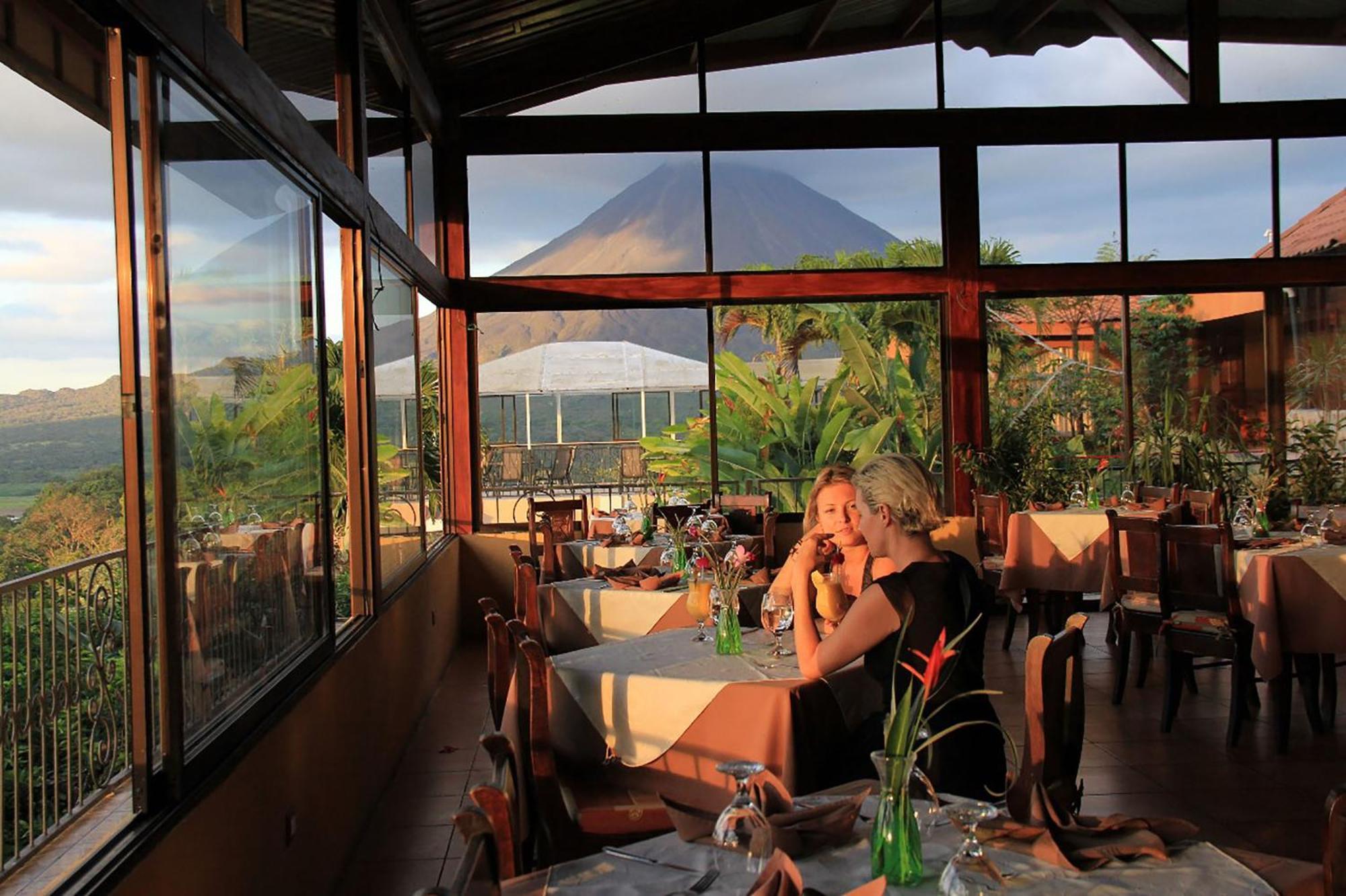 Hotel Linda Vista La Fortuna Exterior photo