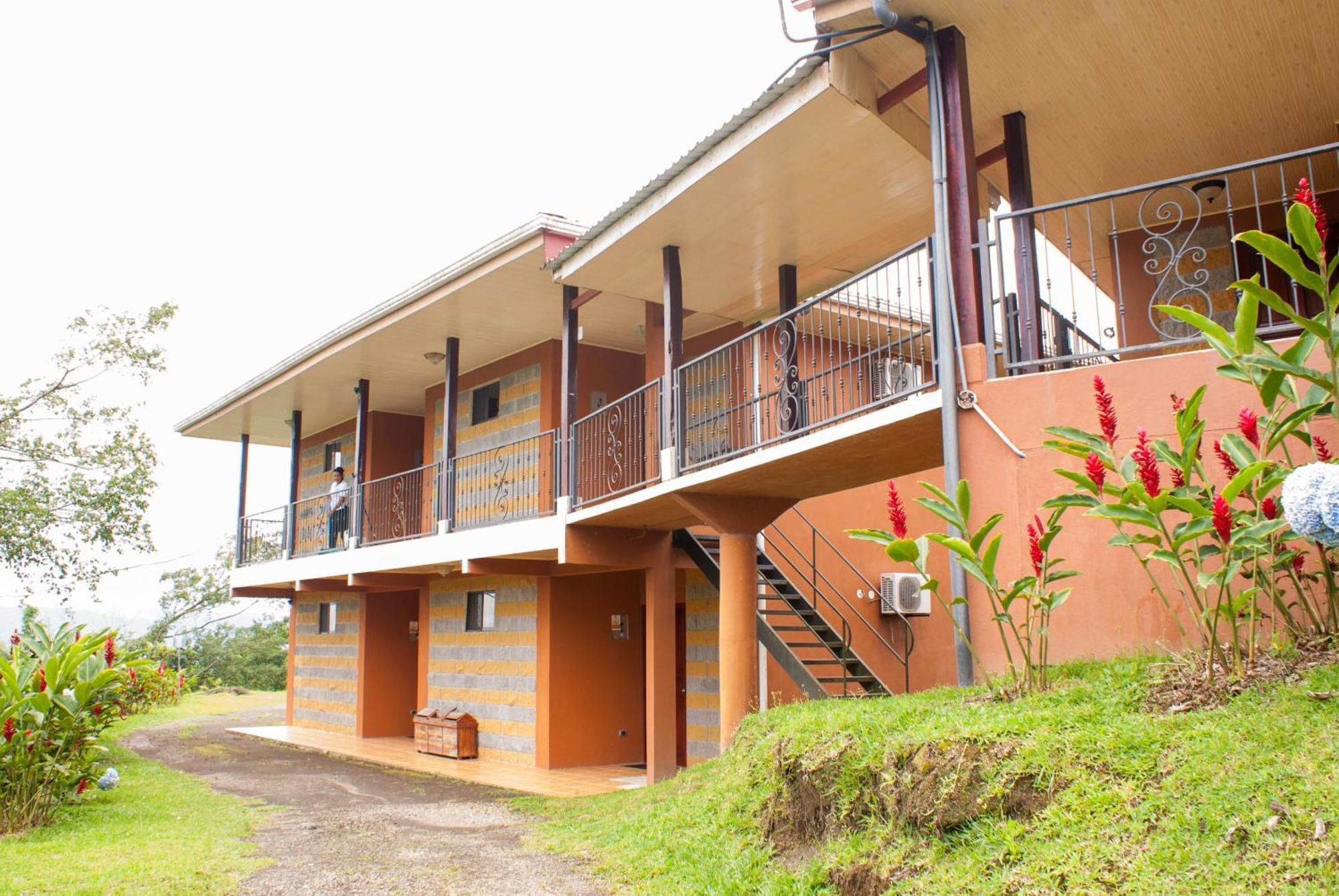 Hotel Linda Vista La Fortuna Exterior photo