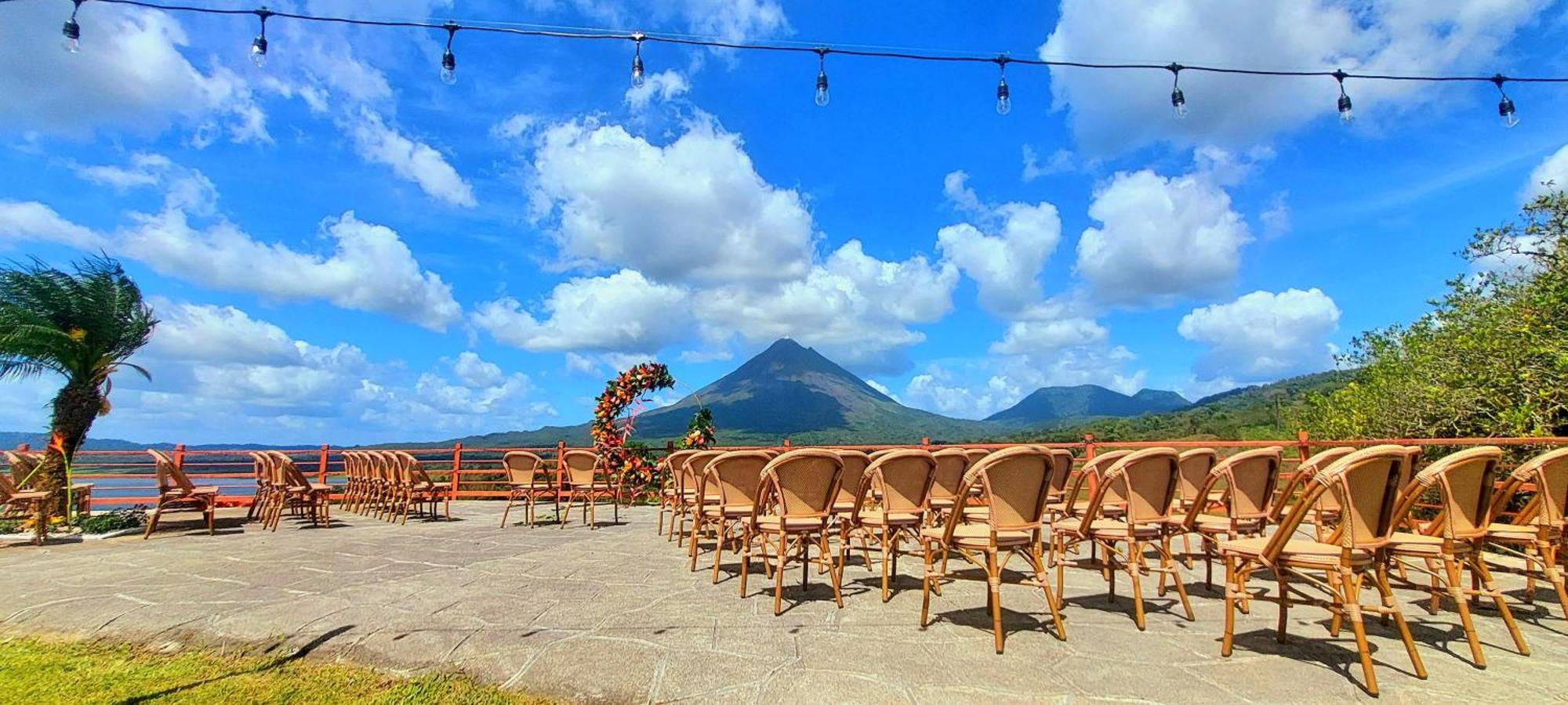 Hotel Linda Vista La Fortuna Exterior photo