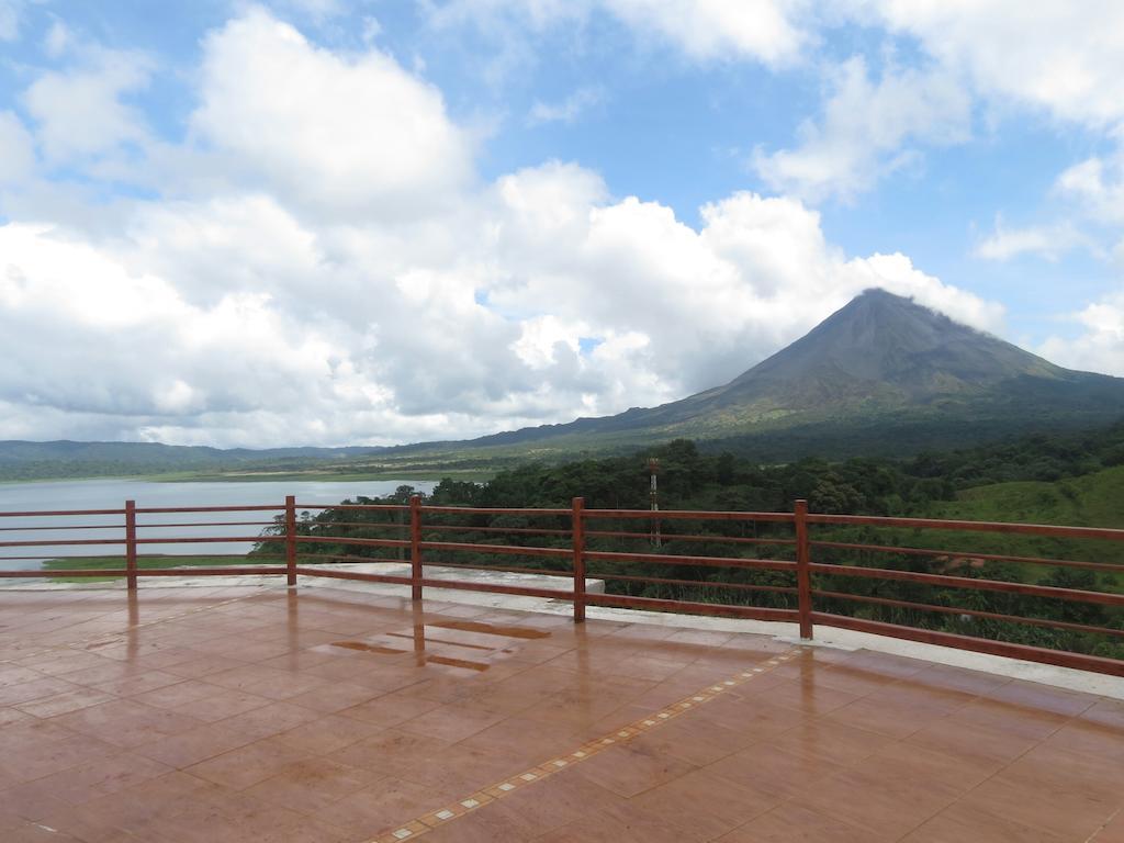 Hotel Linda Vista La Fortuna Exterior photo